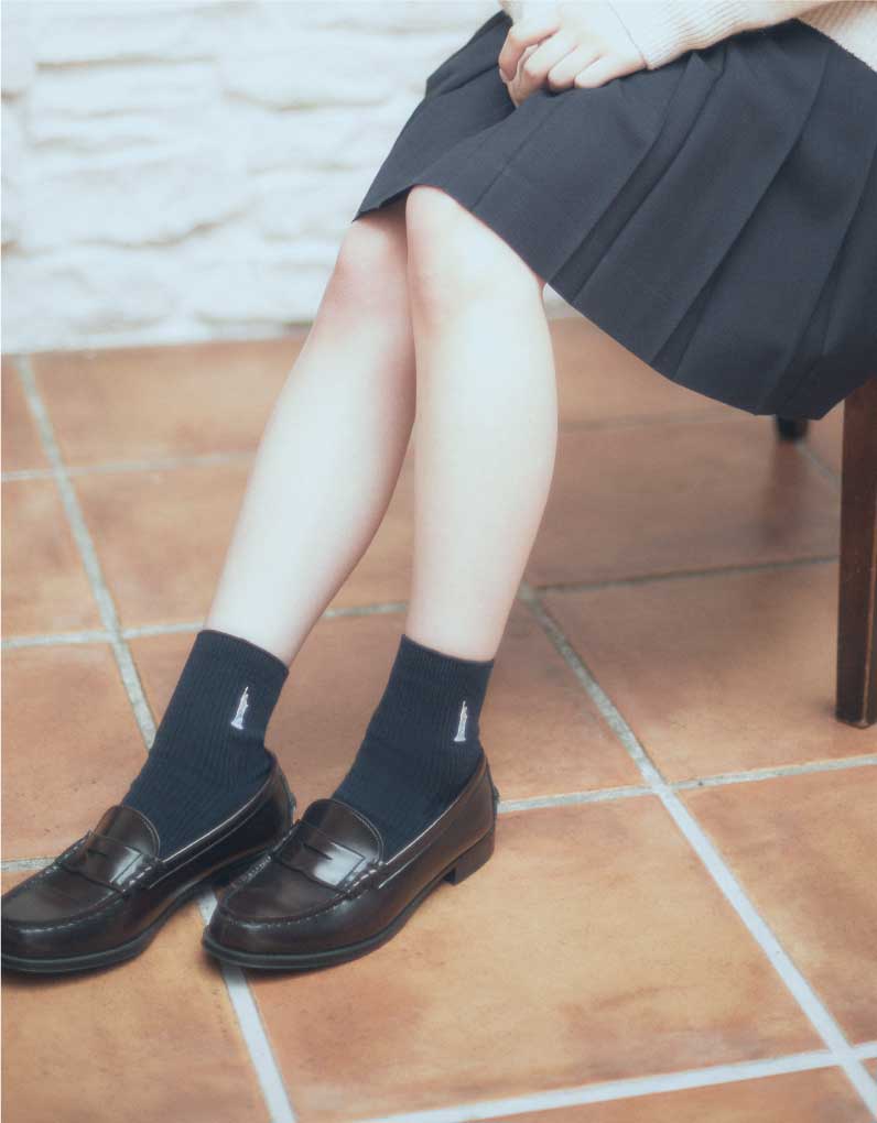 両面刺繍ソックス〈13cm〉〈アイスショコラ女神〉ネイビー