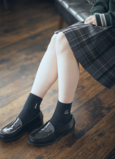 両面刺繍レギュラーソックス〈13cm〉ネイビー×組分け帽 