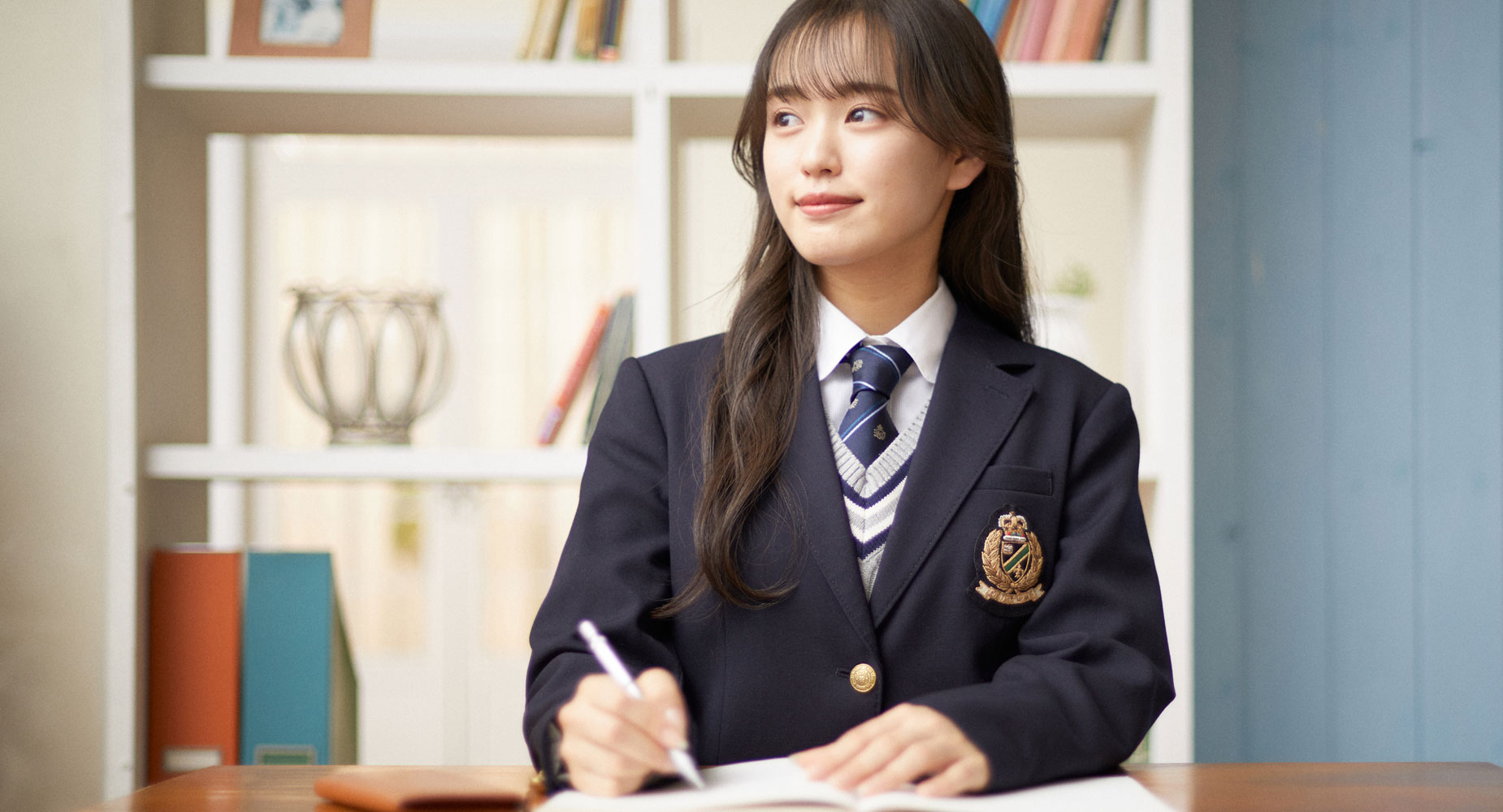 春の制服コーディネート